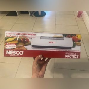 brand new vacuum sealer